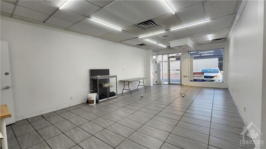 1717 BANK Street, #5
