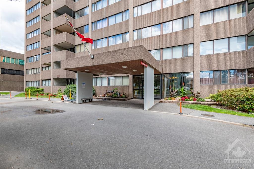 1285 CAHILL Drive, #1704