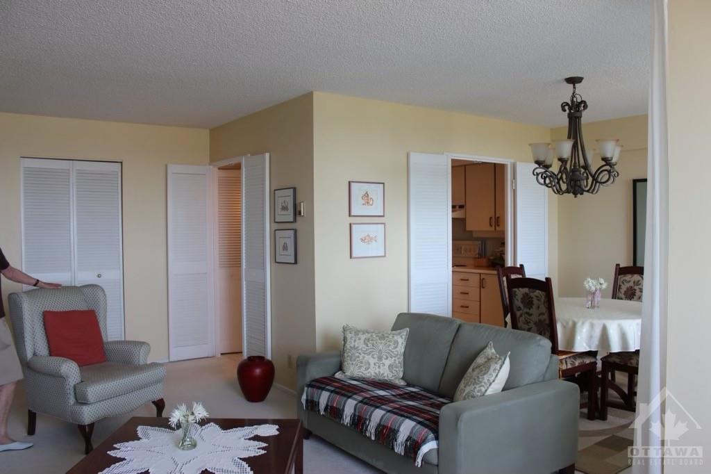 1285 CAHILL Drive, #1704