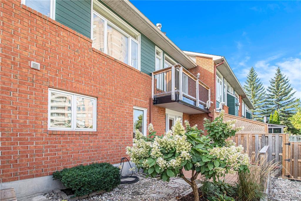 1240 KILBORN Place, #4