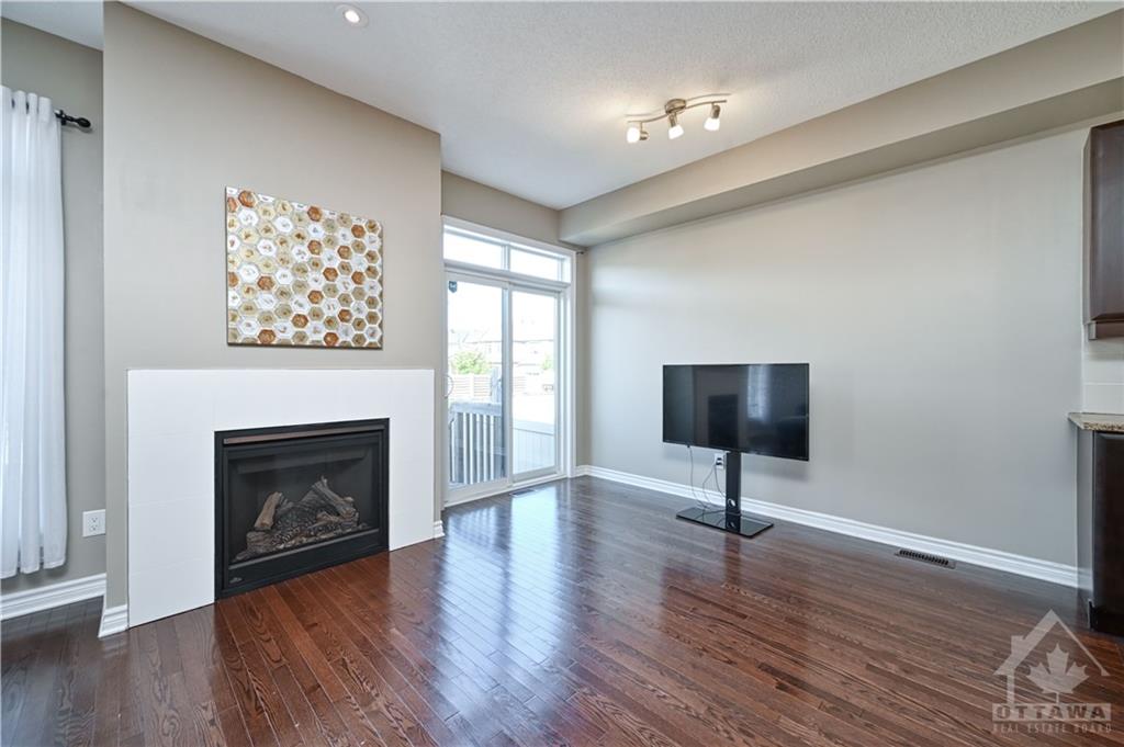523 EARNSCLIFFE Grove