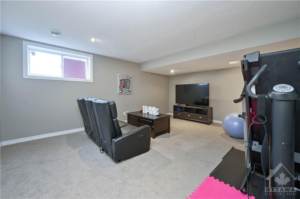 523 EARNSCLIFFE Grove