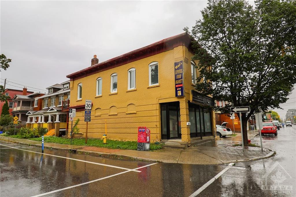 549 GLADSTONE Avenue