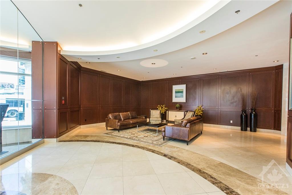 200 RIDEAU Street, #2207