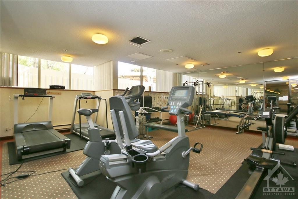 1500 RIVERSIDE Drive, #2405