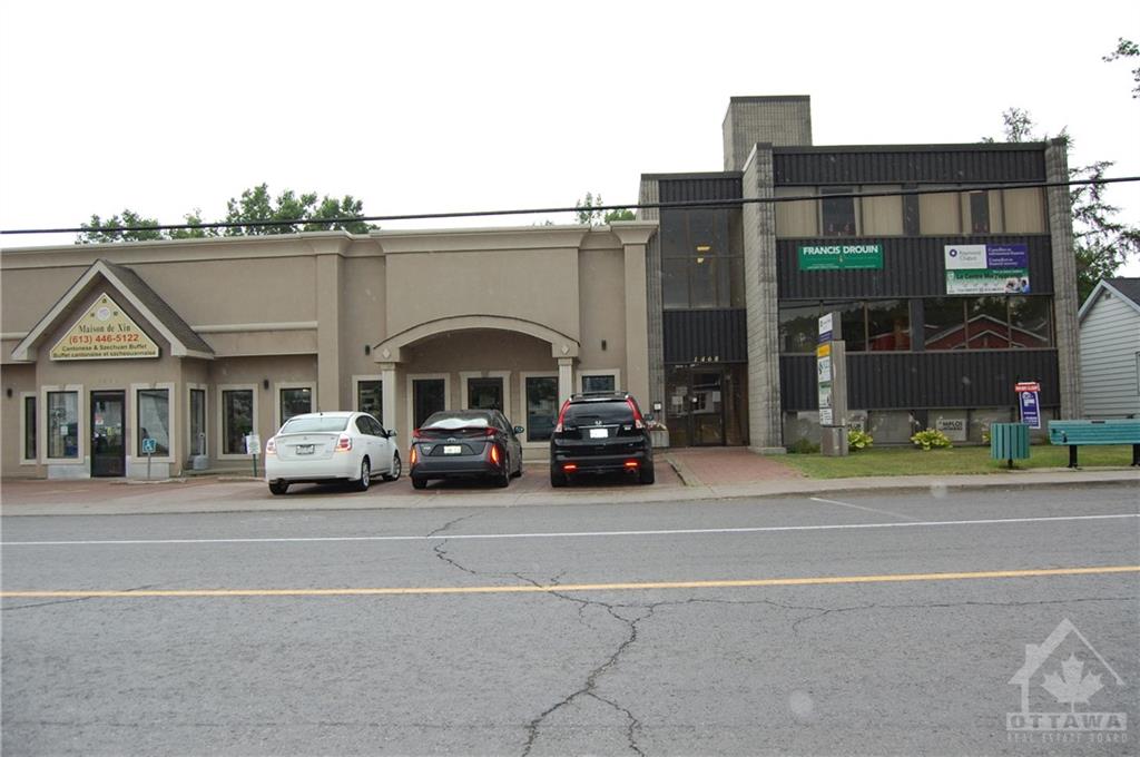 1468 LAURIER Street, #202