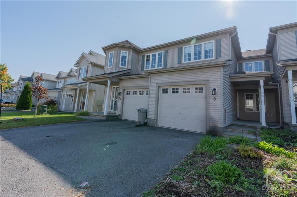 8 FIELDBERRY Private