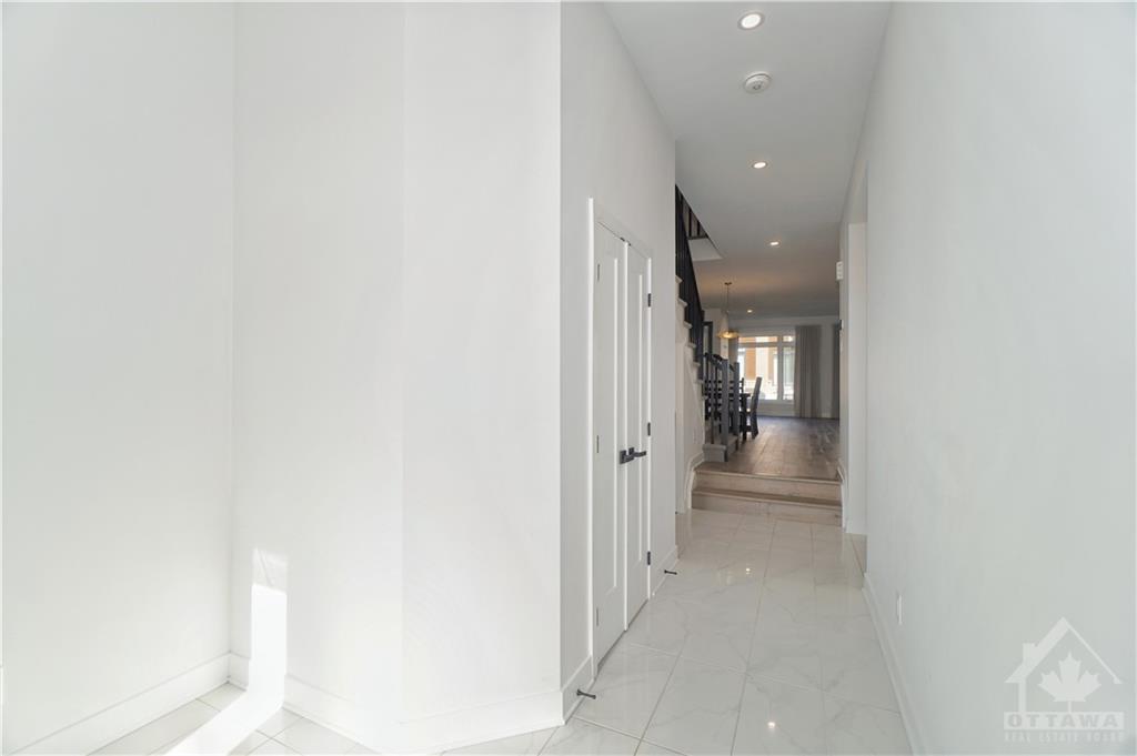 186 HAWKESWOOD Drive