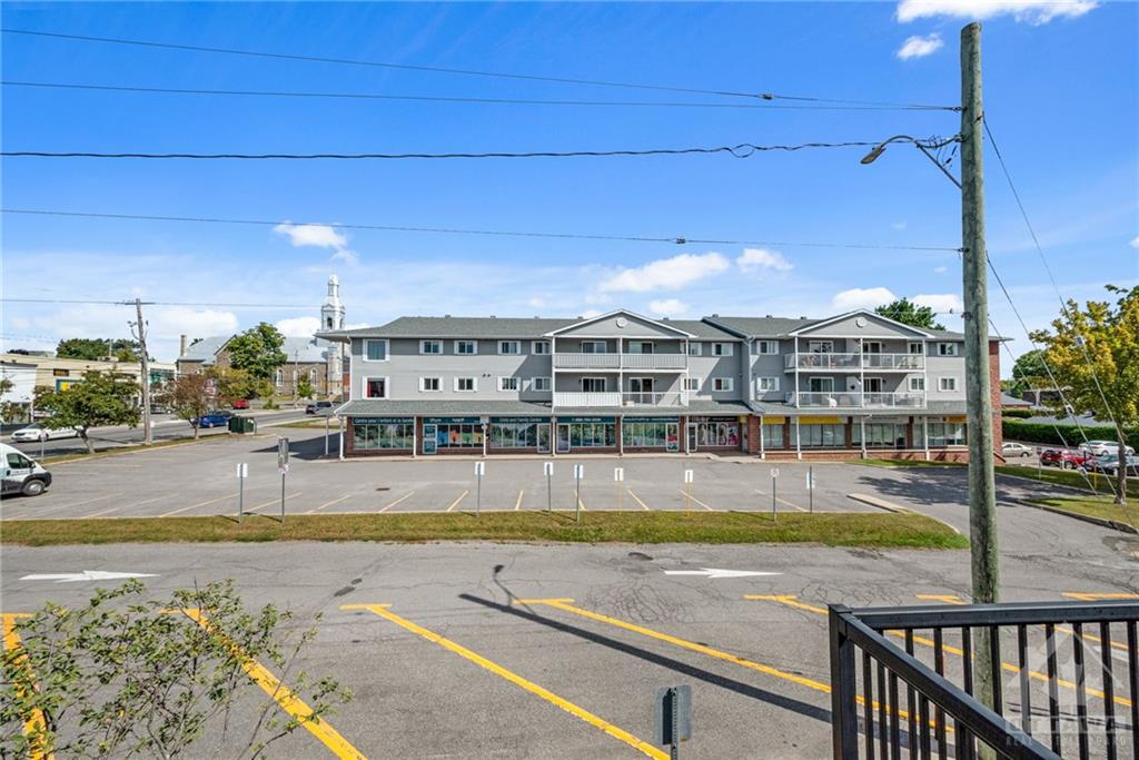 750 ST JACQUES Street, #204