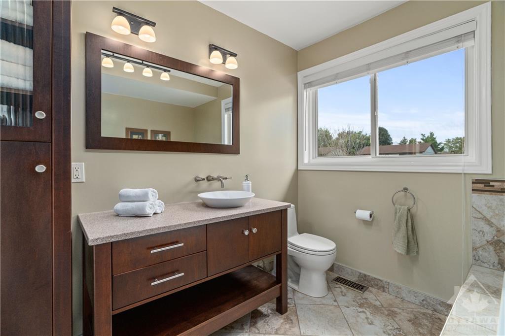 15 BRODEUR Crescent