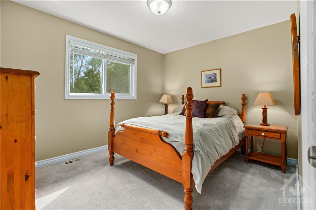 15 BRODEUR Crescent