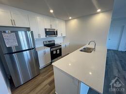 390 ROLLING MEADOW Crescent, #I