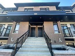 390 ROLLING MEADOW Crescent, #I