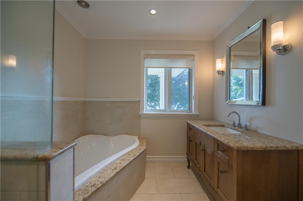 1841 BELVEDERE Crescent