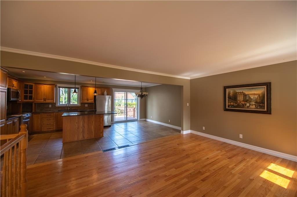 1841 BELVEDERE Crescent