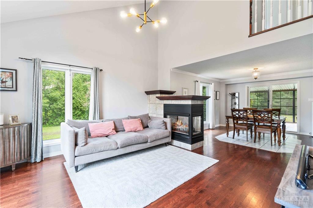 1914 CLAUDETTE Drive