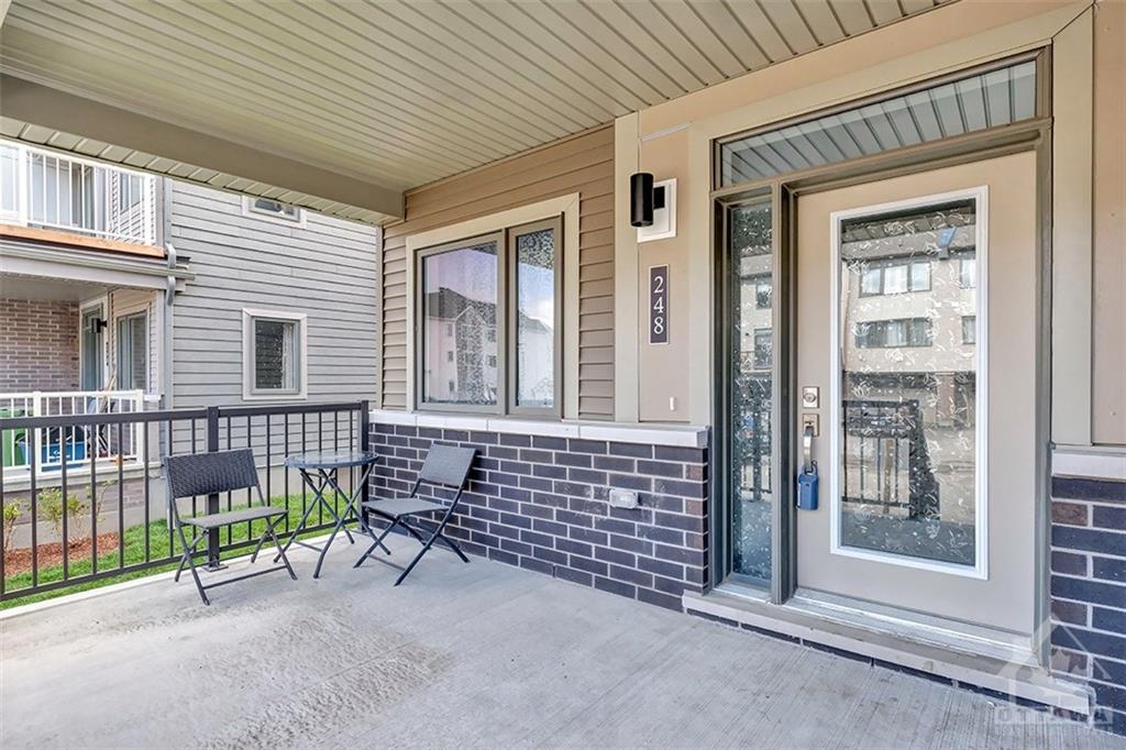 248 ANYOLITE Private