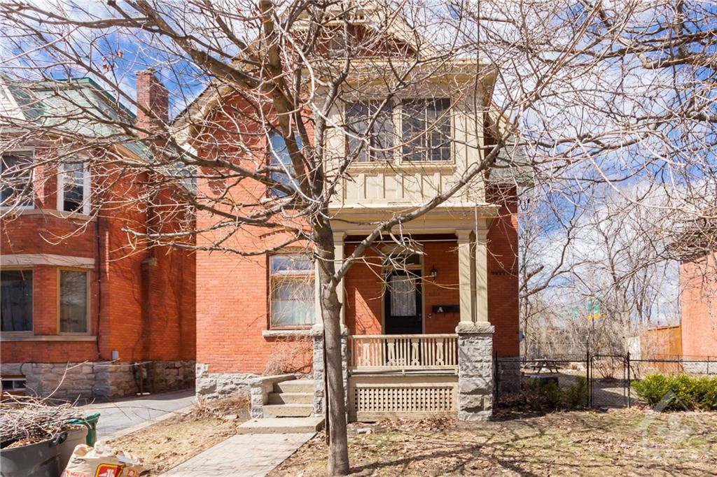 137 HAWTHORNE Avenue, #B