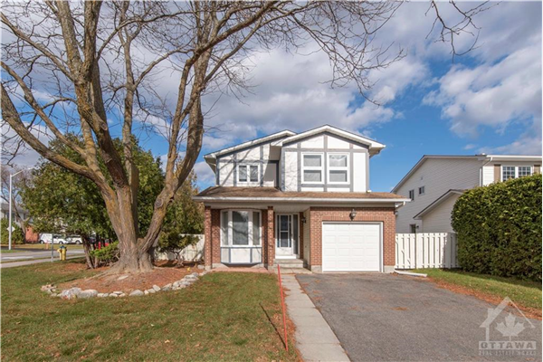 3 BOYLSTON Lane, Ottawa