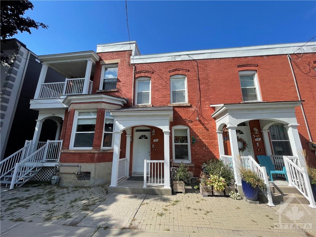 195 GUIGUES Avenue, #2