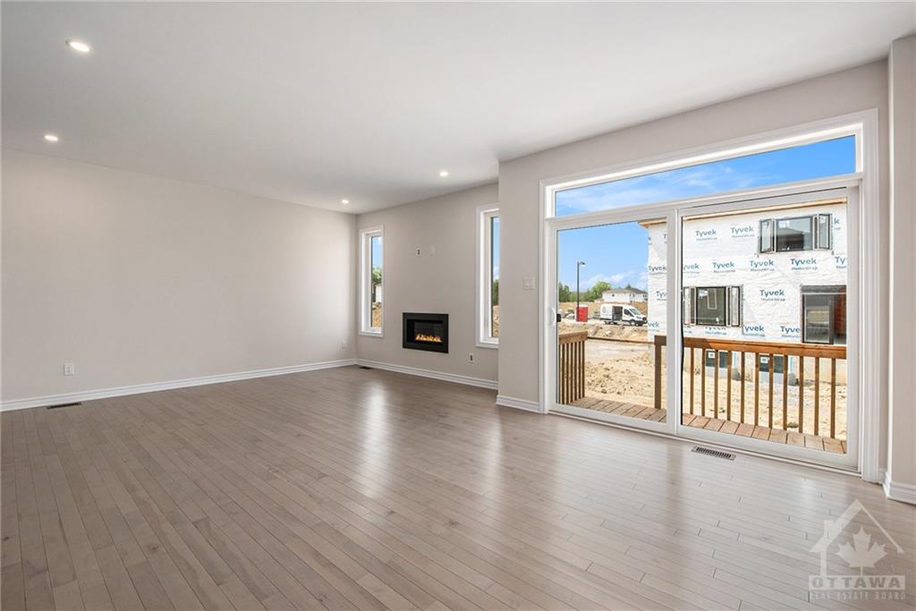1062 KIJIK Crescent