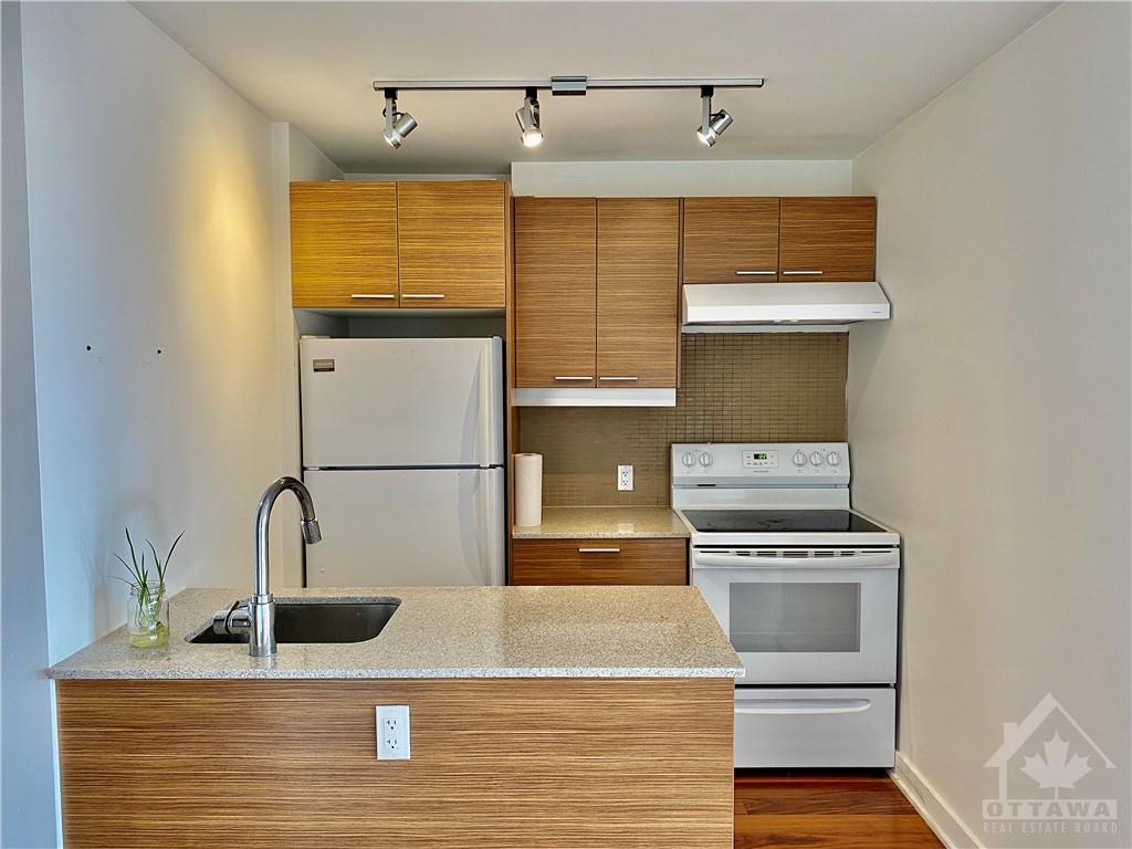 354 GLADSTONE Avenue, #331