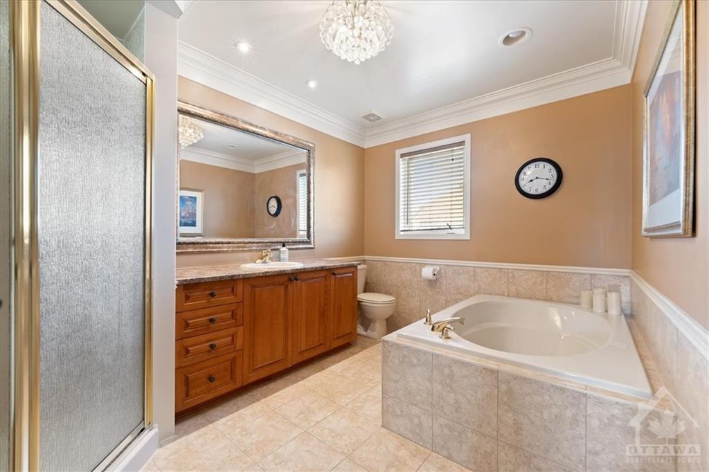 2251 CLERMONT Crescent