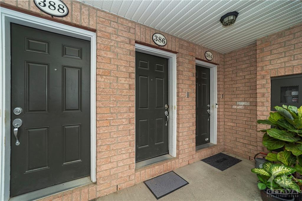386 GALSTON Private