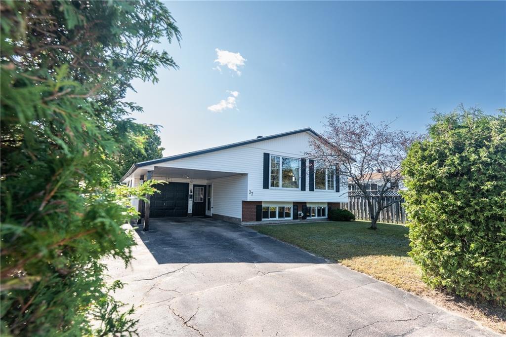 37 VEREYKEN Crescent