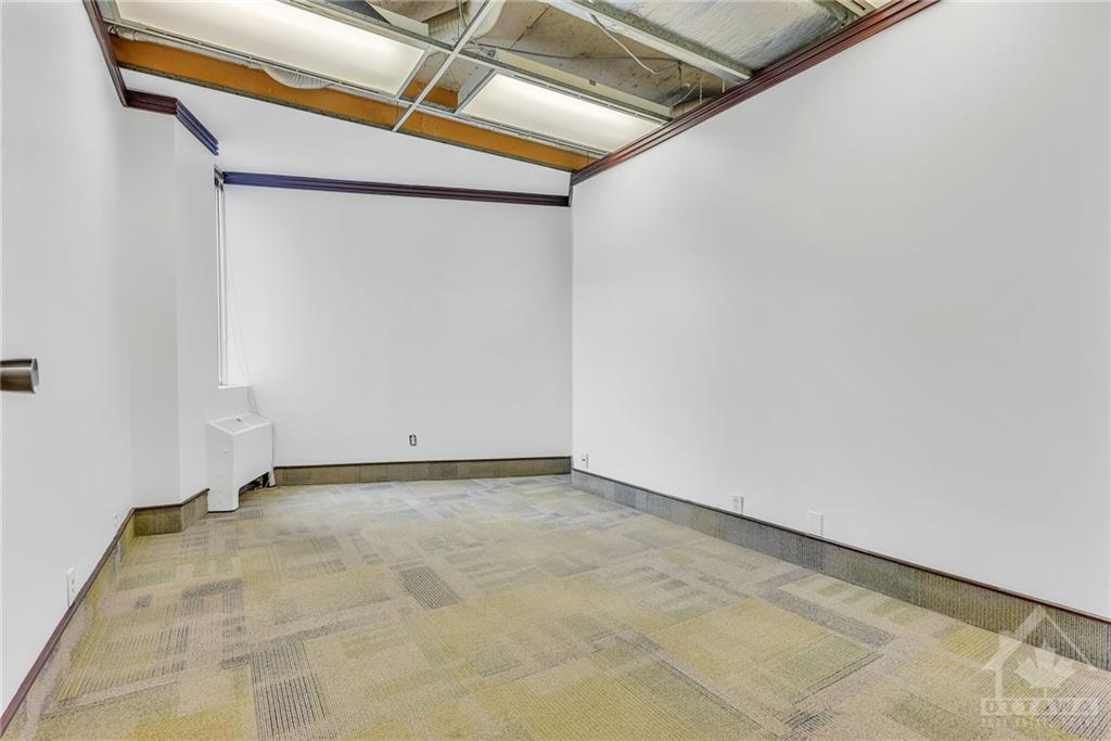 222 SOMERSET Street W, #300