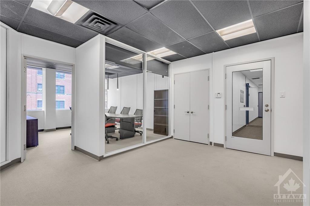 222 SOMERSET Street W, #402