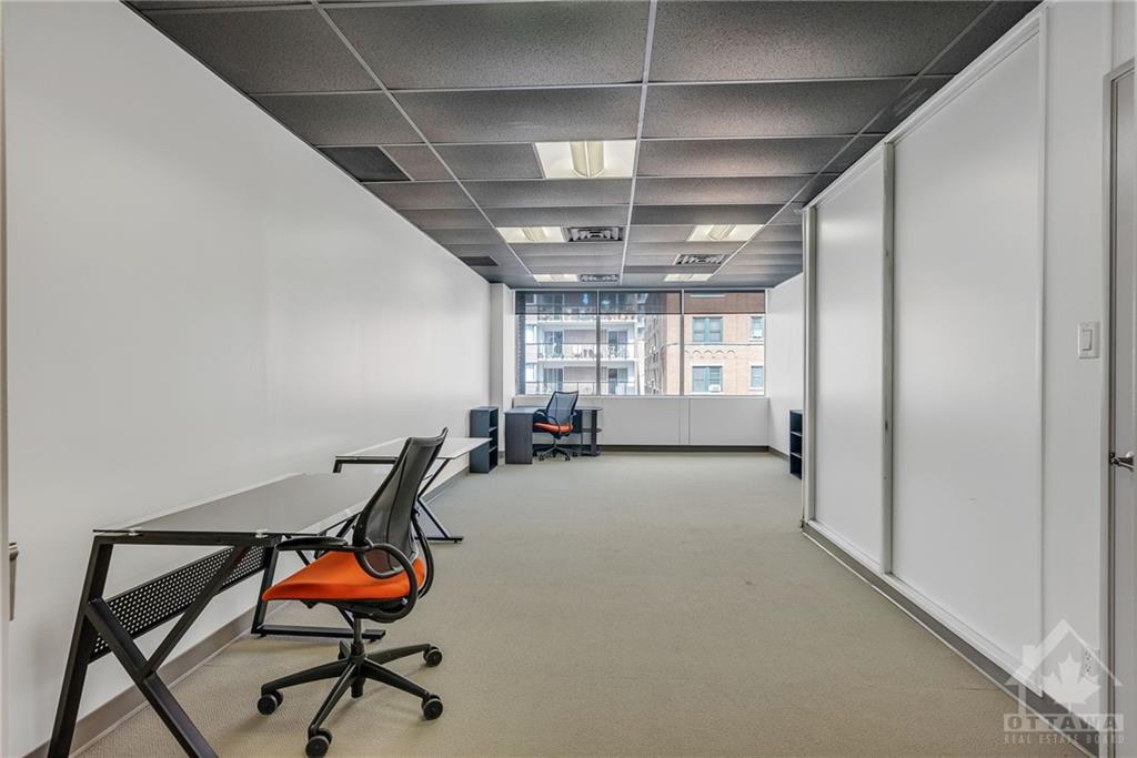 222 SOMERSET Street W, #402