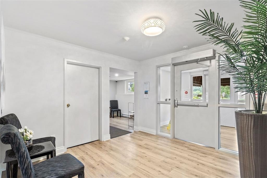 1100 MILLWOOD Avenue, #204