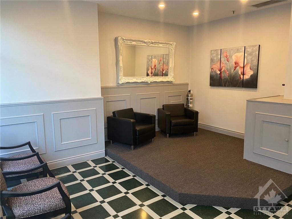 9 BROAD Street, #303