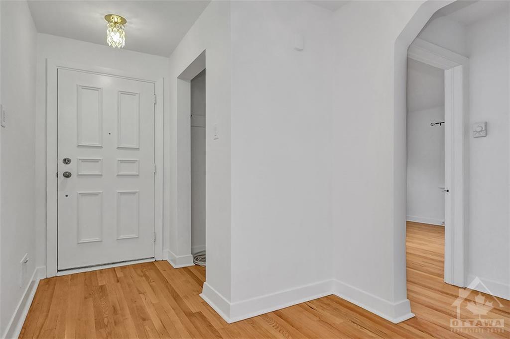 255 FAIRCREST Drive