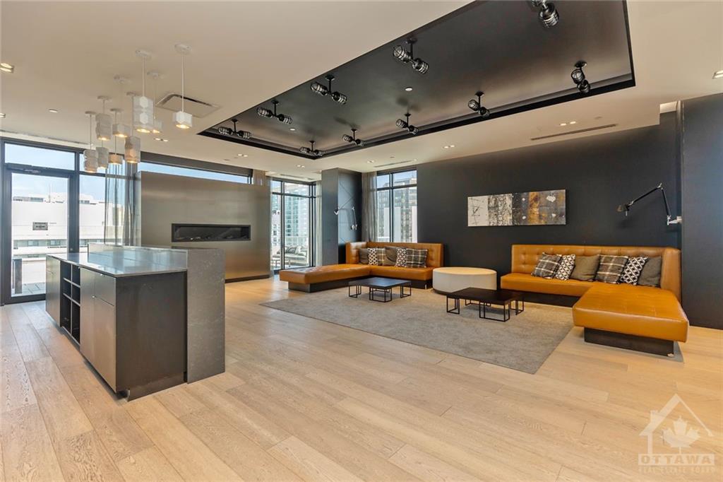 255 BAY Street, #1203