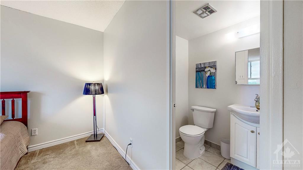 2000 JASMINE Crescent, #1210
