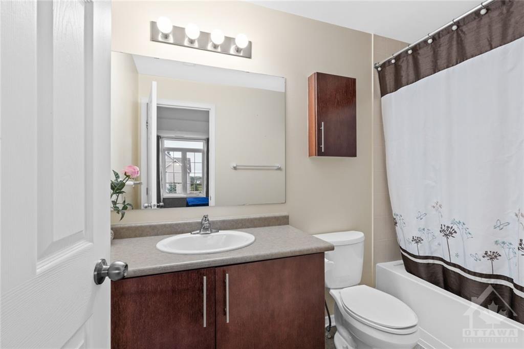 105 ARTESA Private, #L
