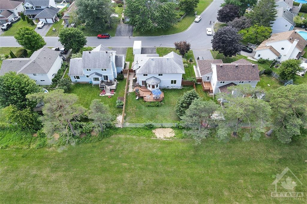 134 TWEED Crescent
