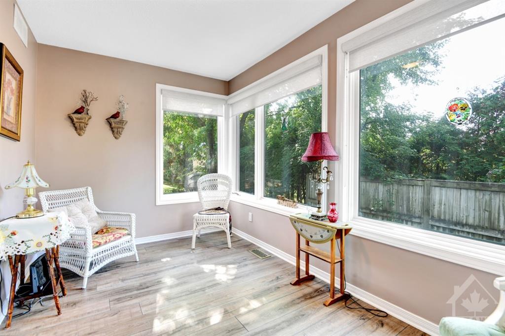 30 RIVER OAKS Court