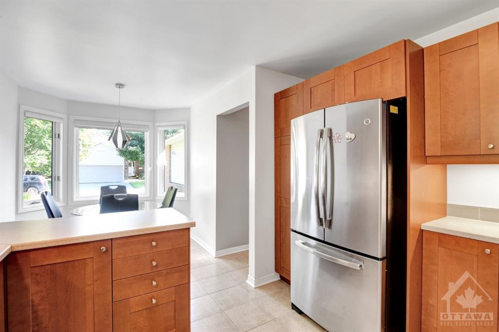 30 RIVER OAKS Court