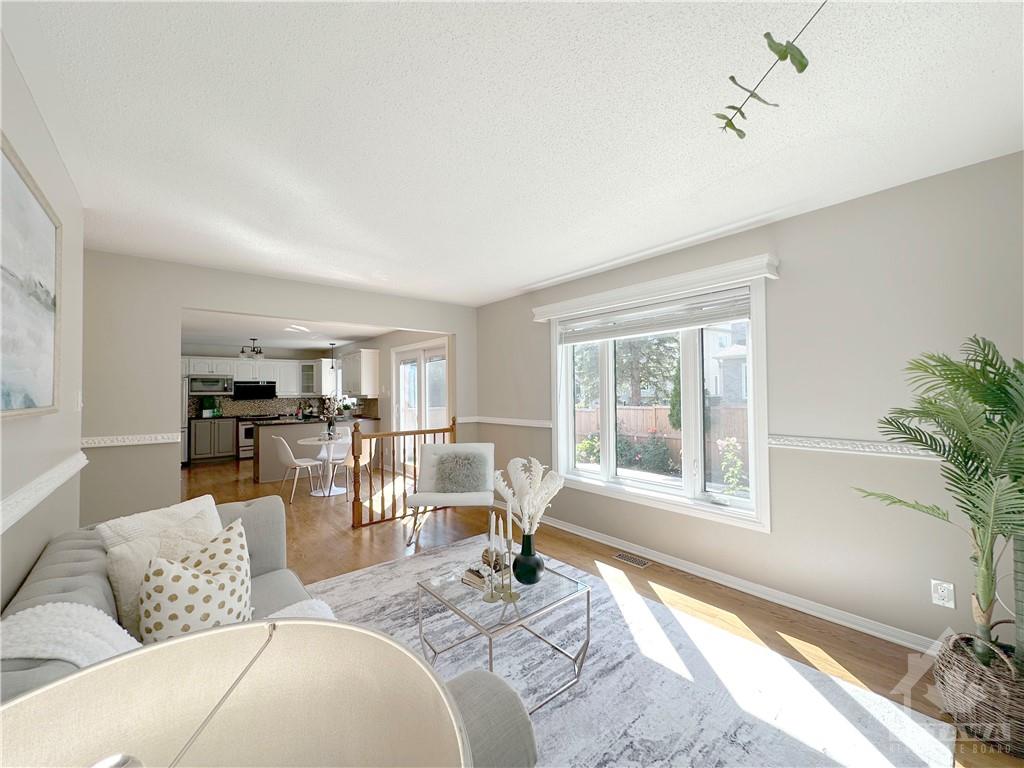 2 SHAUGHNESSY Crescent