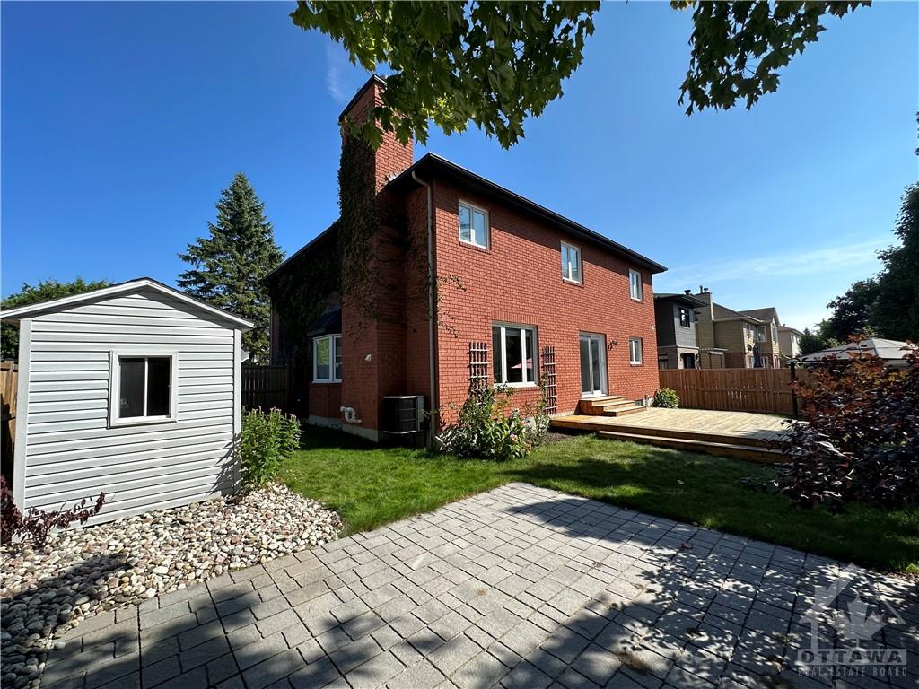 2 SHAUGHNESSY Crescent
