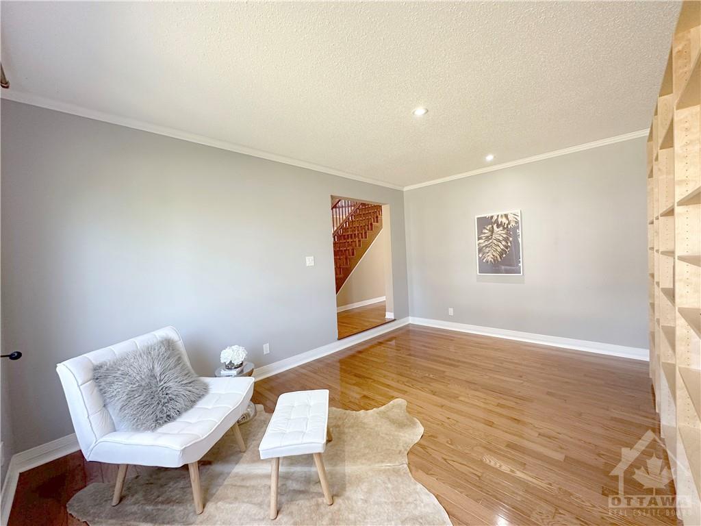 2 SHAUGHNESSY Crescent