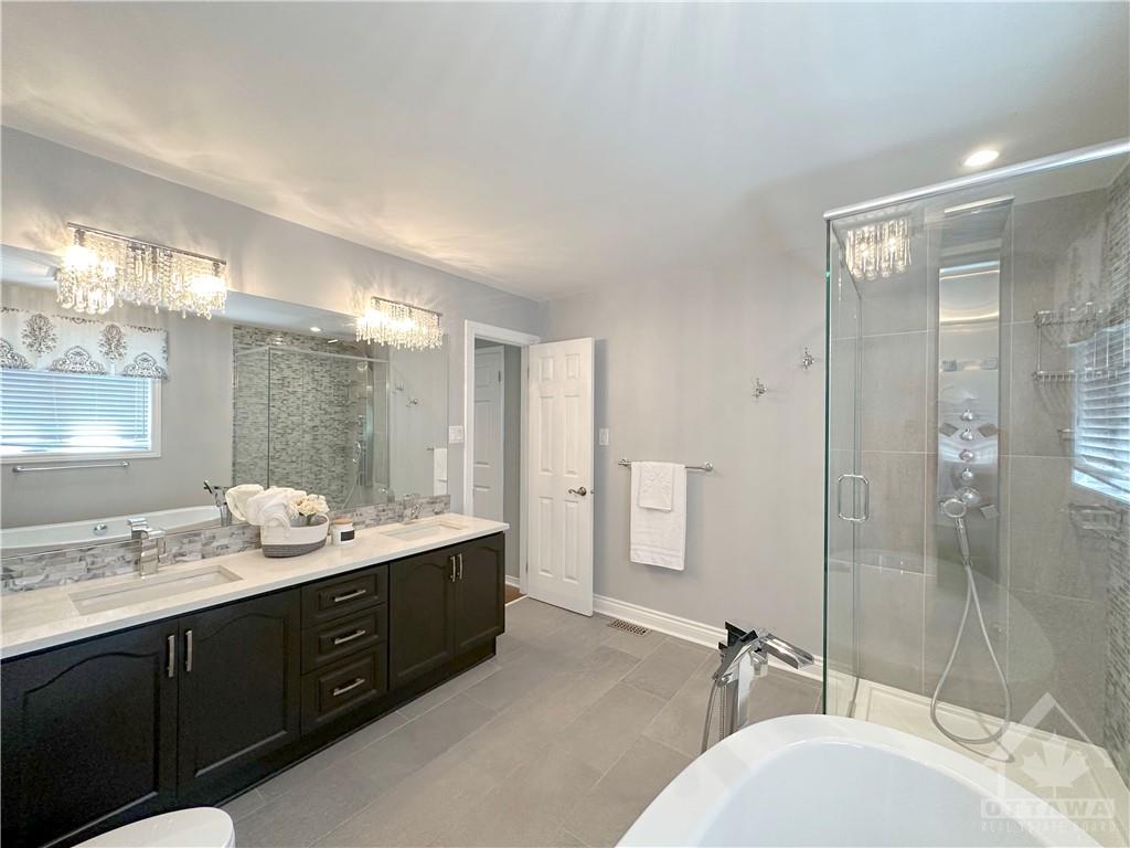 2 SHAUGHNESSY Crescent