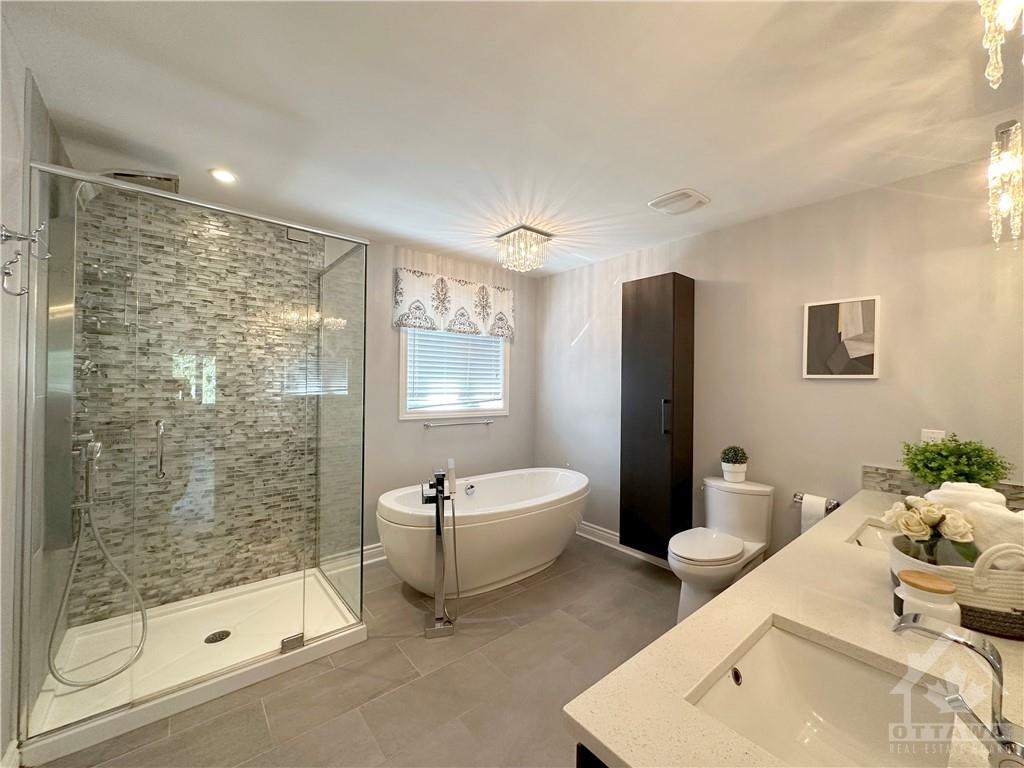 2 SHAUGHNESSY Crescent