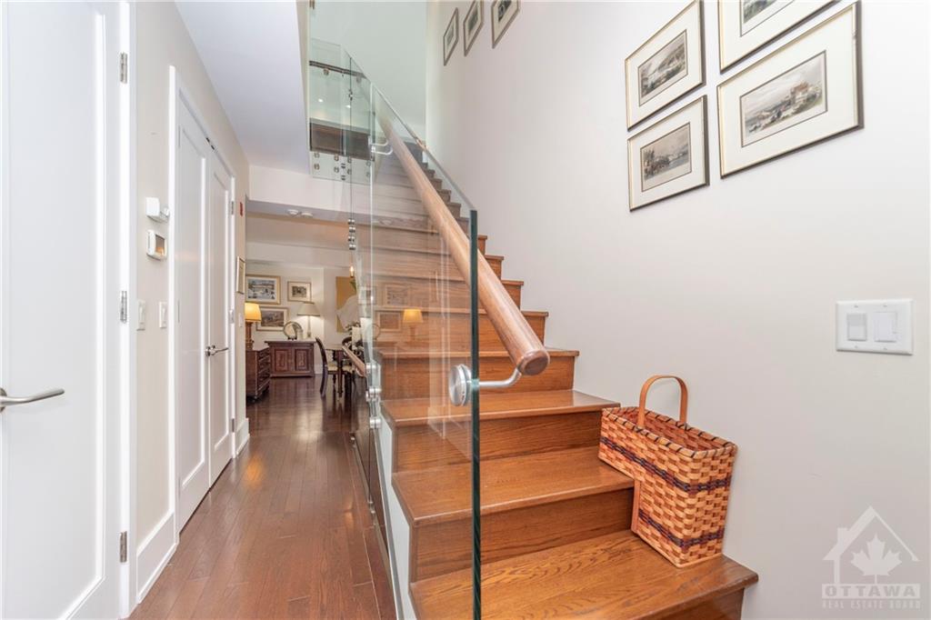 27 FIRST Avenue, #302