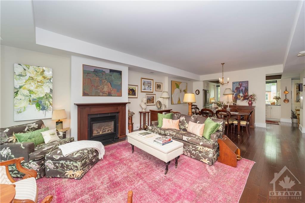 27 FIRST Avenue, #302
