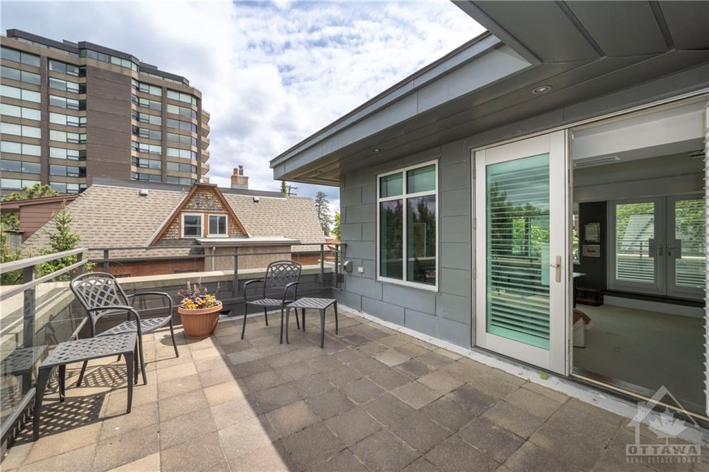 27 FIRST Avenue, #302
