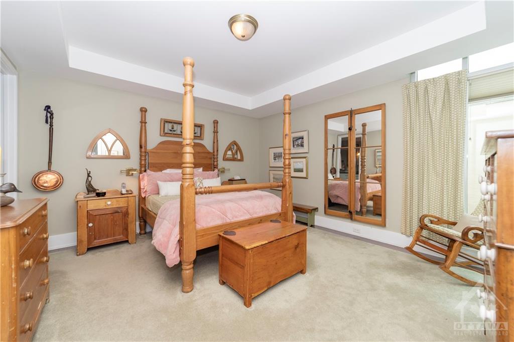 27 FIRST Avenue, #302